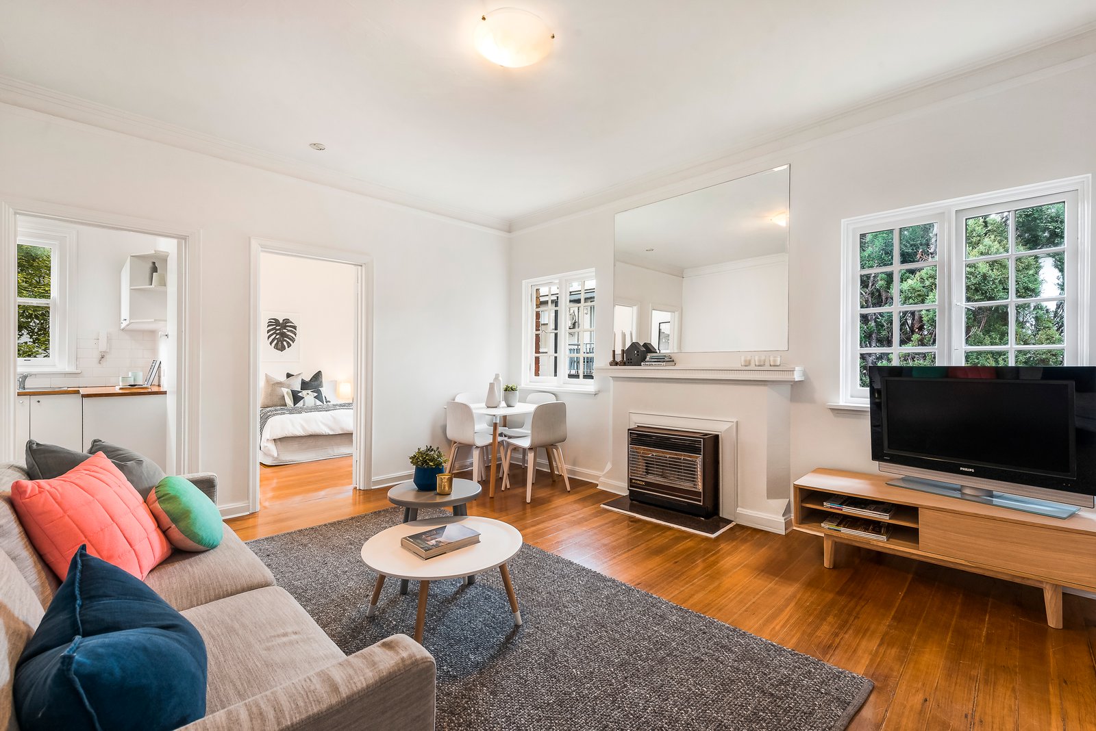 Gallery: 25/7 Eildon Road