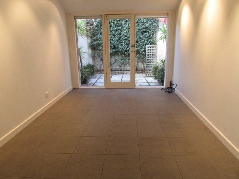Gallery: 257 Montague Street