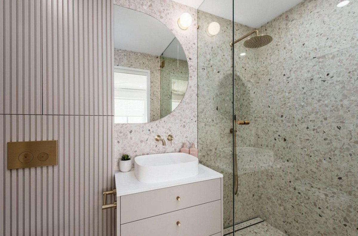 2/57 Nobby Parade Miami 10