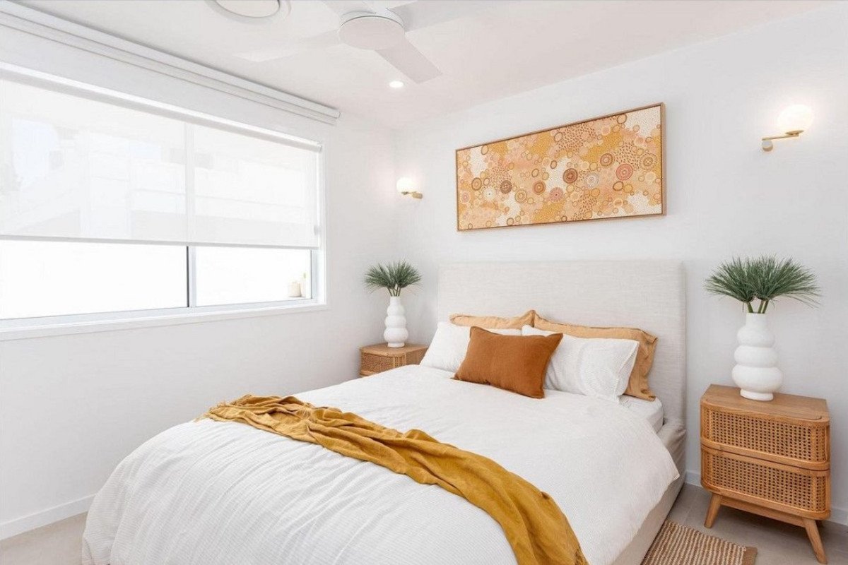 2/57 Nobby Parade Miami 11