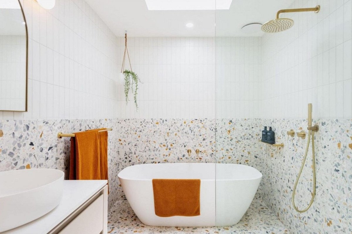 2/57 Nobby Parade Miami 13