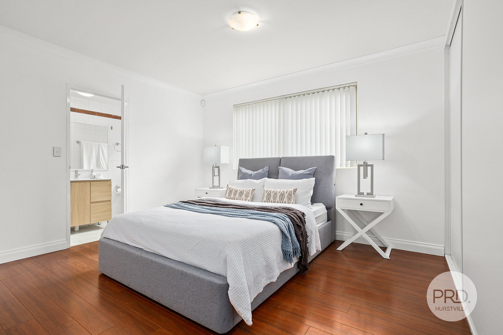 2/57 The Avenue HURSTVILLE 5