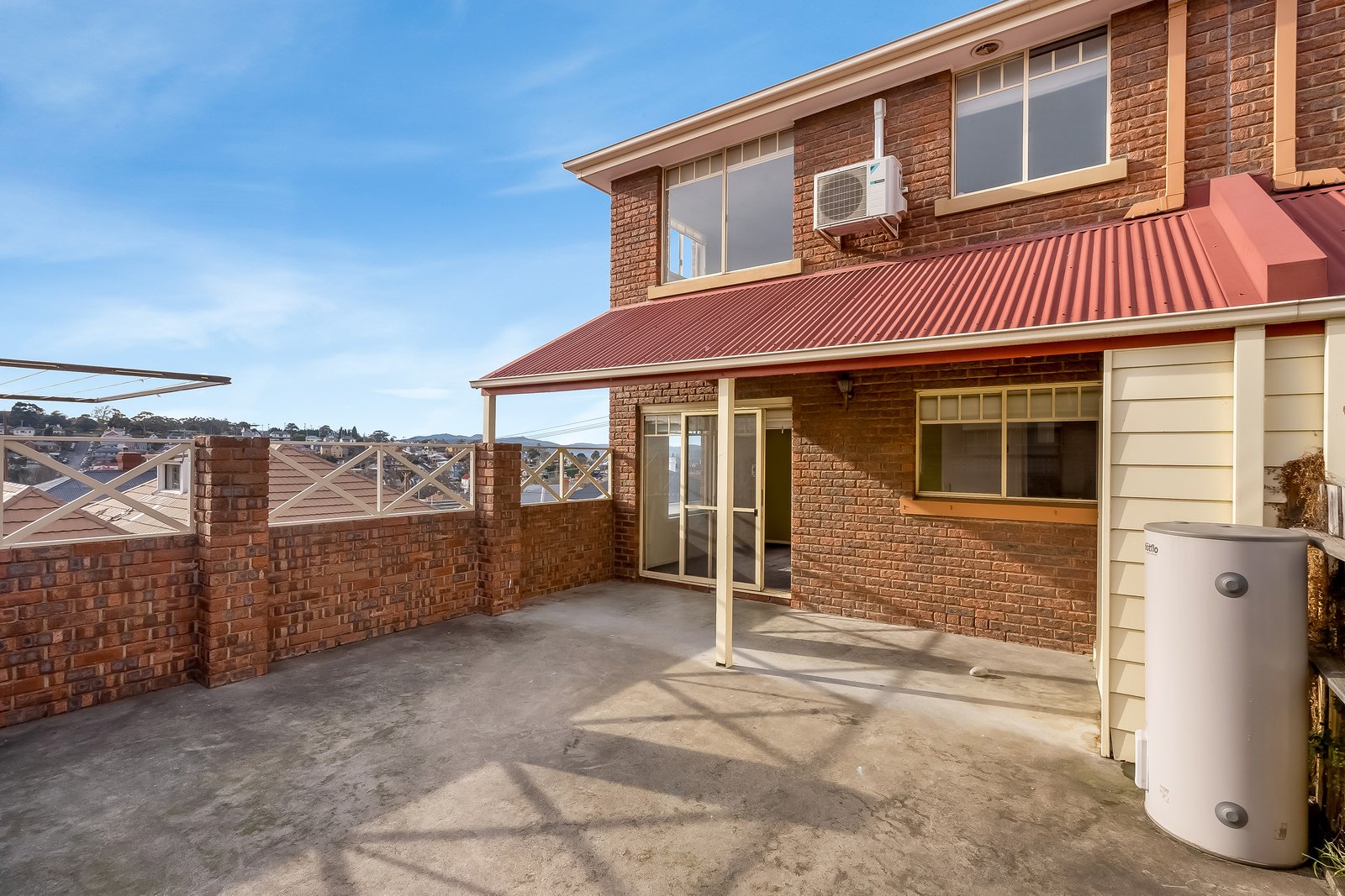 2/57 Warwick Street HOBART 6