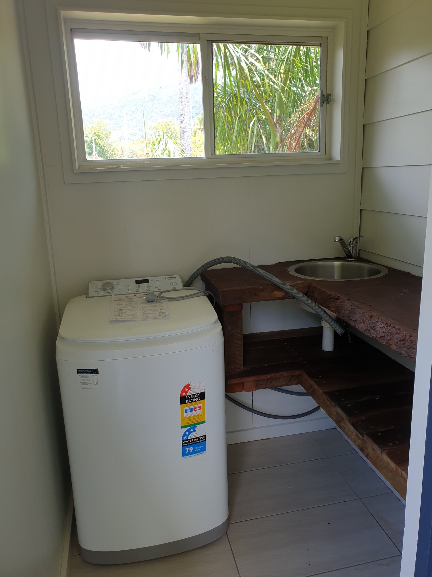 2575 Shute Harbour Road JUBILEE POCKET 21