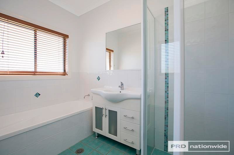 258-260 Forest Road TAMWORTH 6