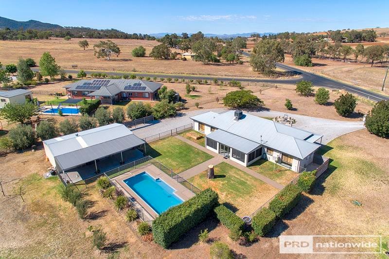 258-260 Forest Road TAMWORTH 9