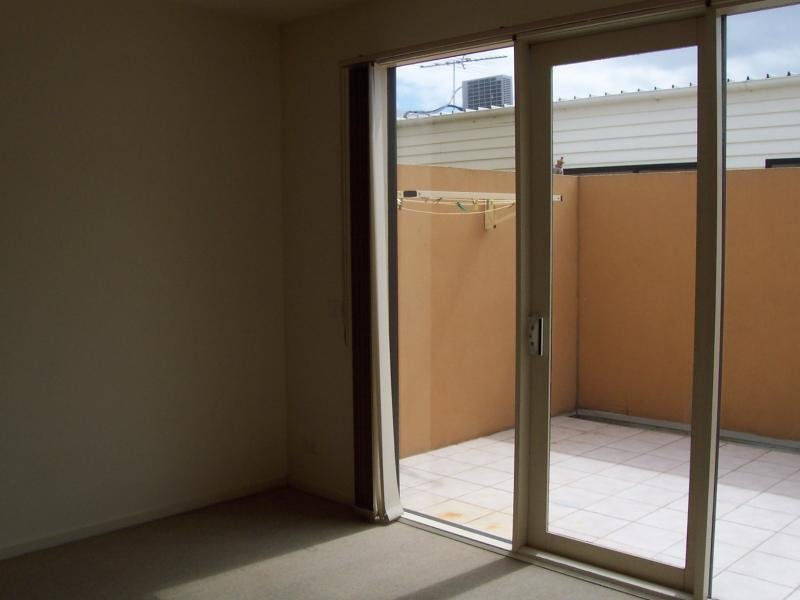Gallery: 2/58 Anderson Street