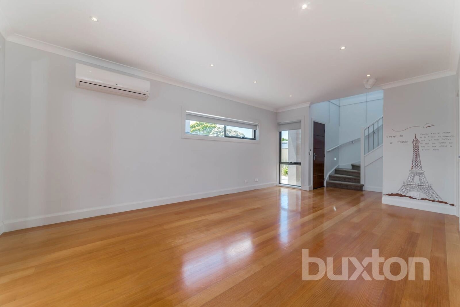 Gallery: 2/58 Fulton Street
