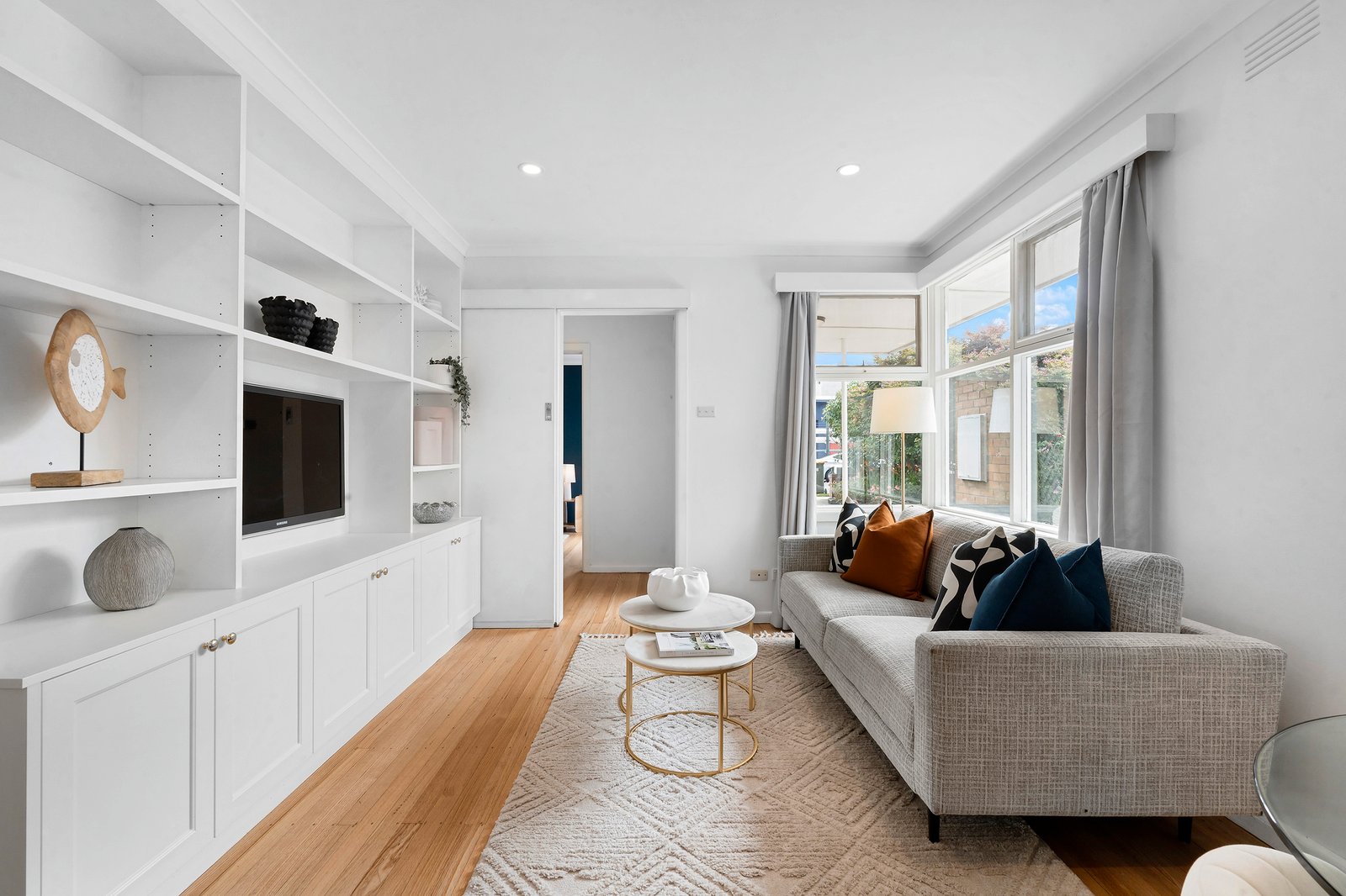 Gallery: 2/58 Hobart Road