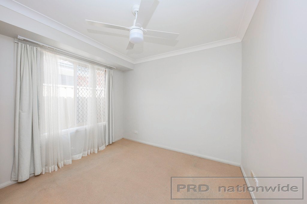 2/58 Lawson Street BERESFIELD 8