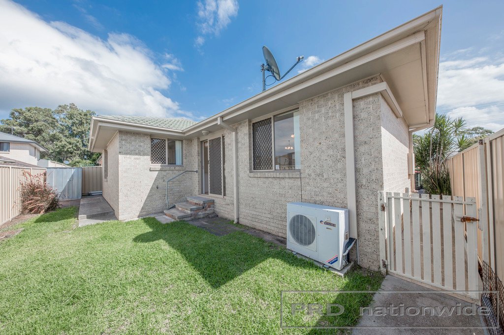 2/58 Lawson Street BERESFIELD 10
