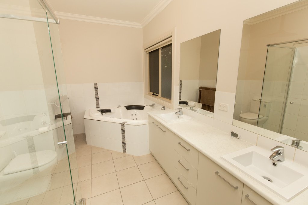 258 Ponde Street RED CLIFFS 10