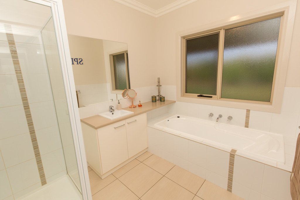 258 Ponde Street RED CLIFFS 11