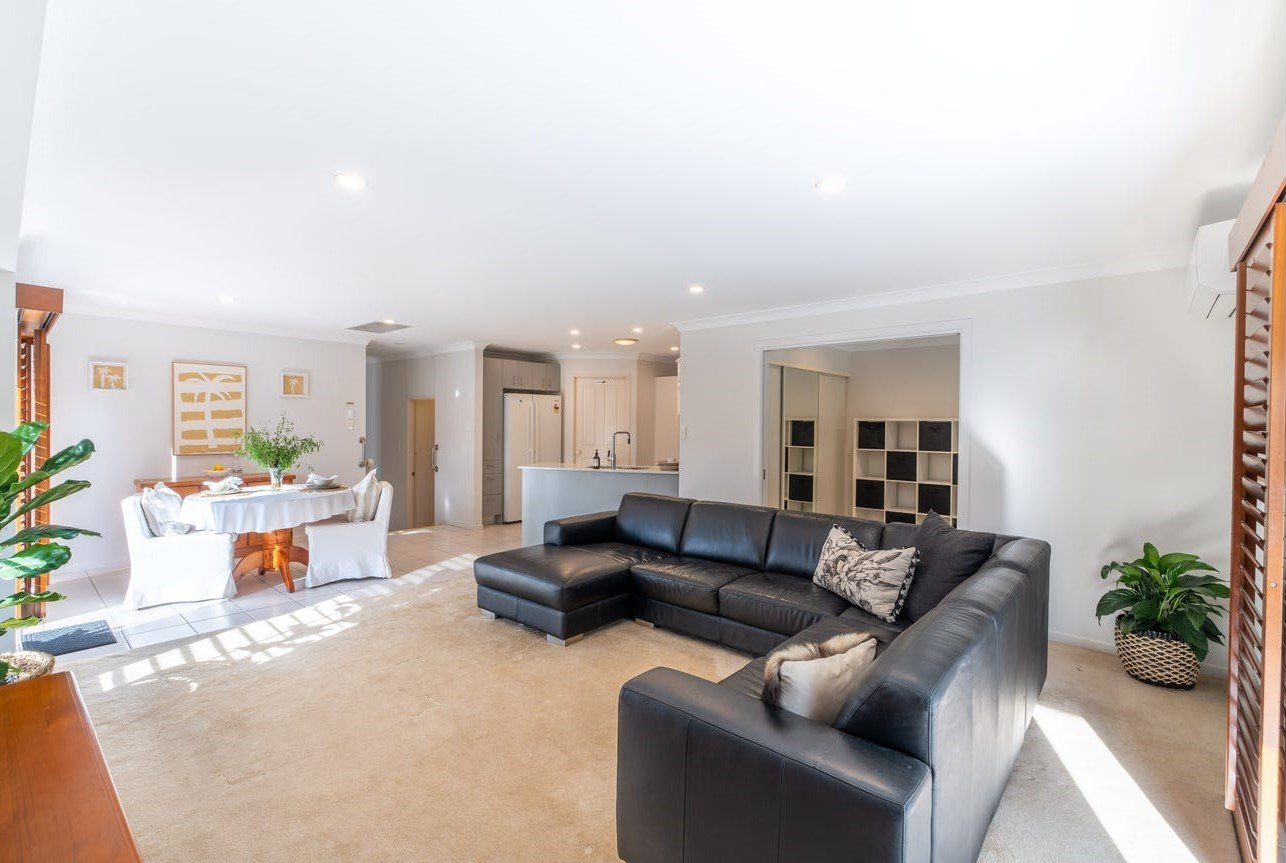 2/58 Riverwood Drive ASHMORE 6