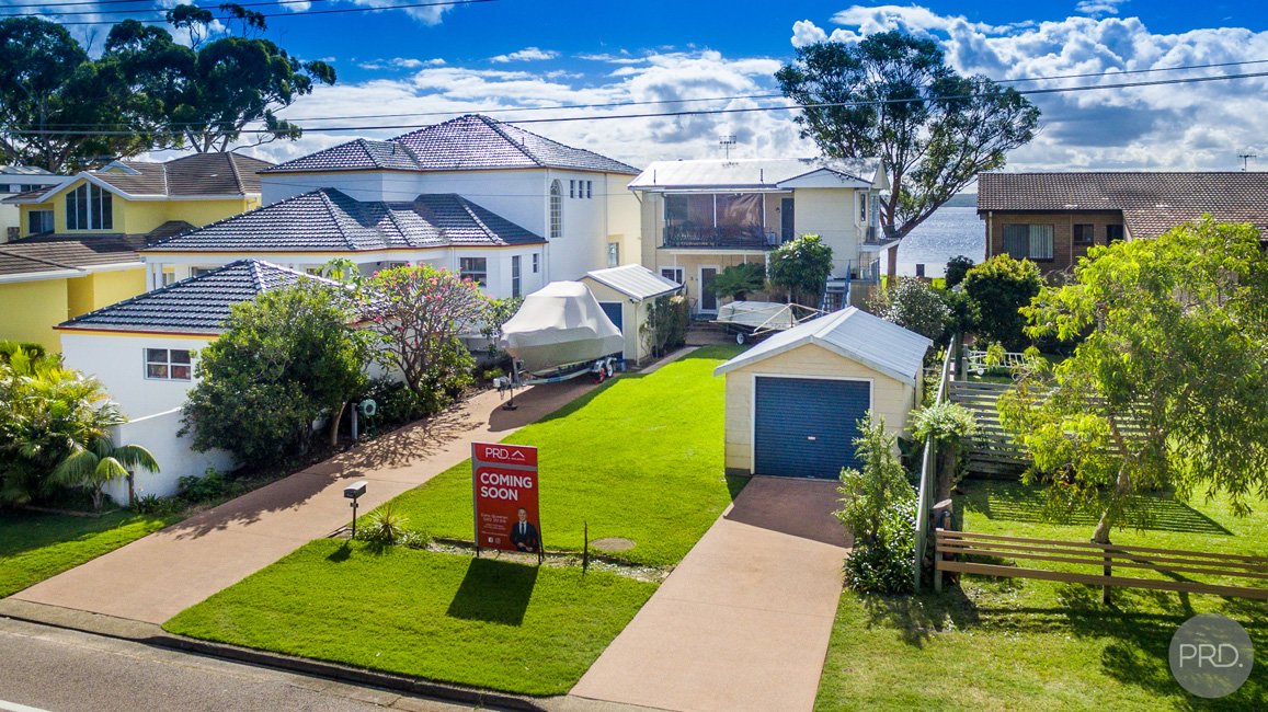 2/58 Sandy Point Road CORLETTE 6