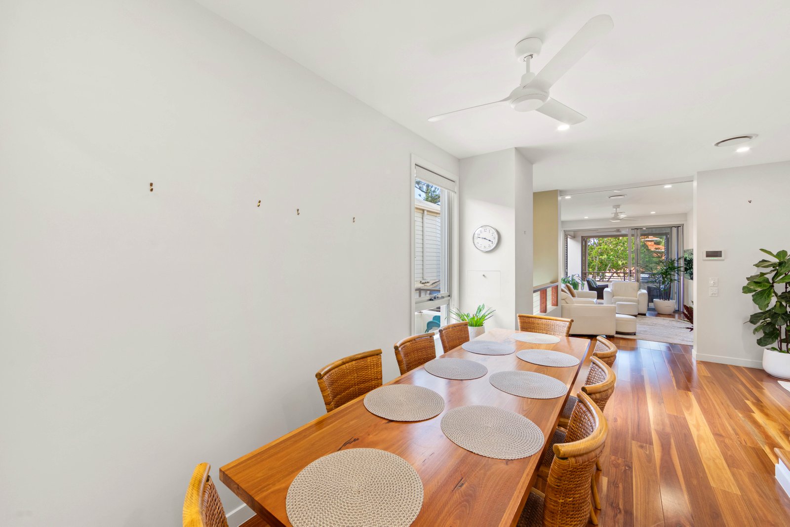 2/58 Teemangum Street CURRUMBIN 3