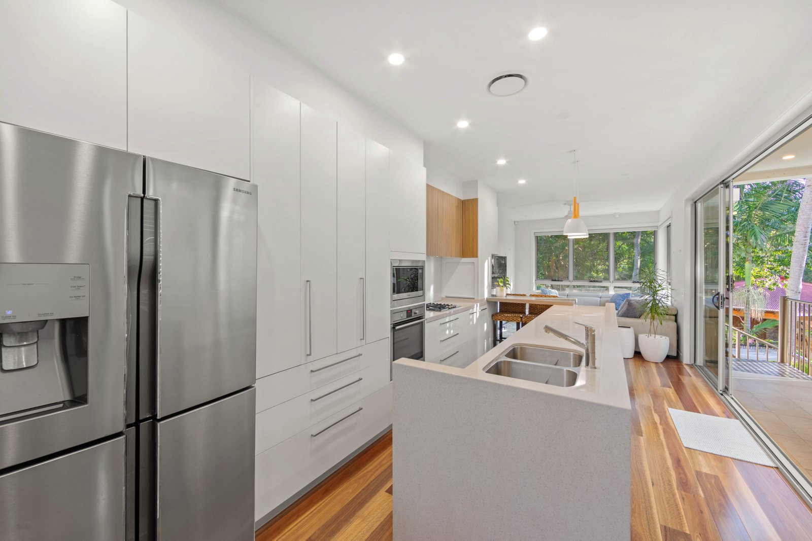 2/58 Teemangum Street CURRUMBIN 4