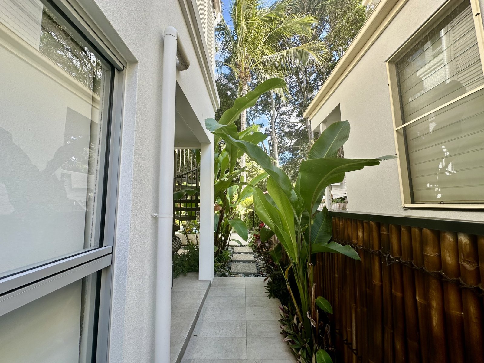 2/58 Teemangum Street CURRUMBIN 23