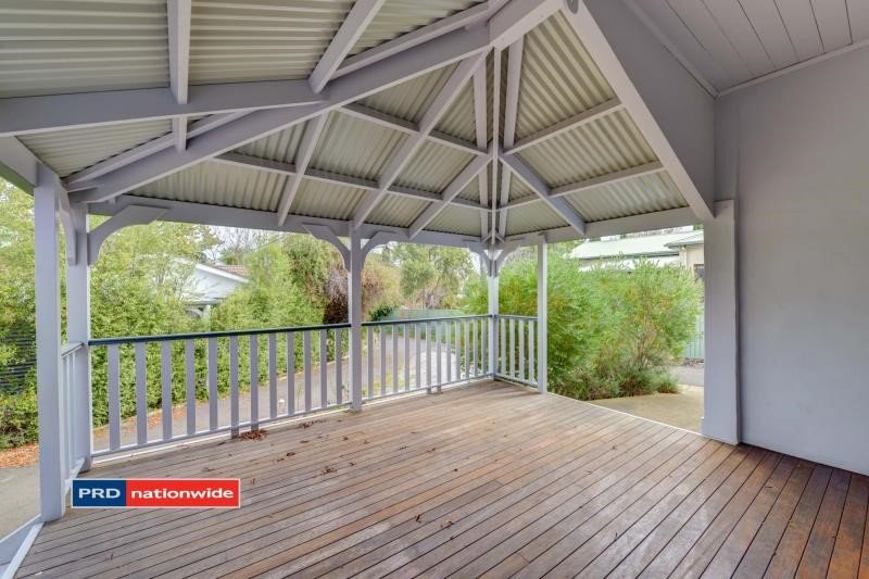 2/58 Upper Street TAMWORTH 2