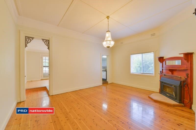 2/58 Upper Street TAMWORTH 3