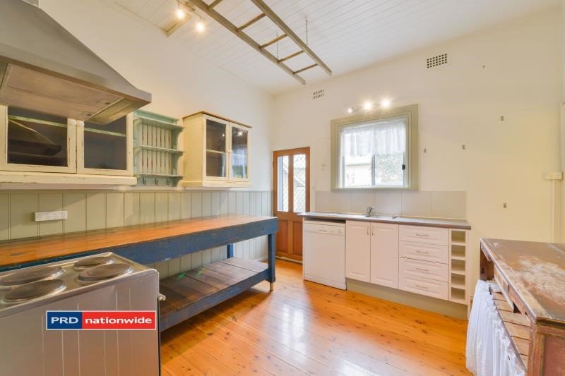 2/58 Upper Street TAMWORTH 6