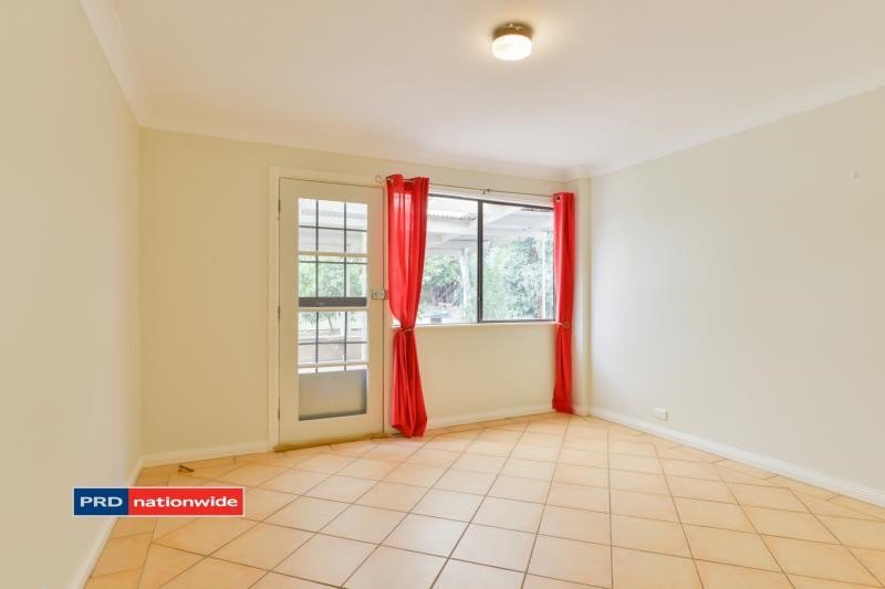 2/58 Upper Street TAMWORTH 7