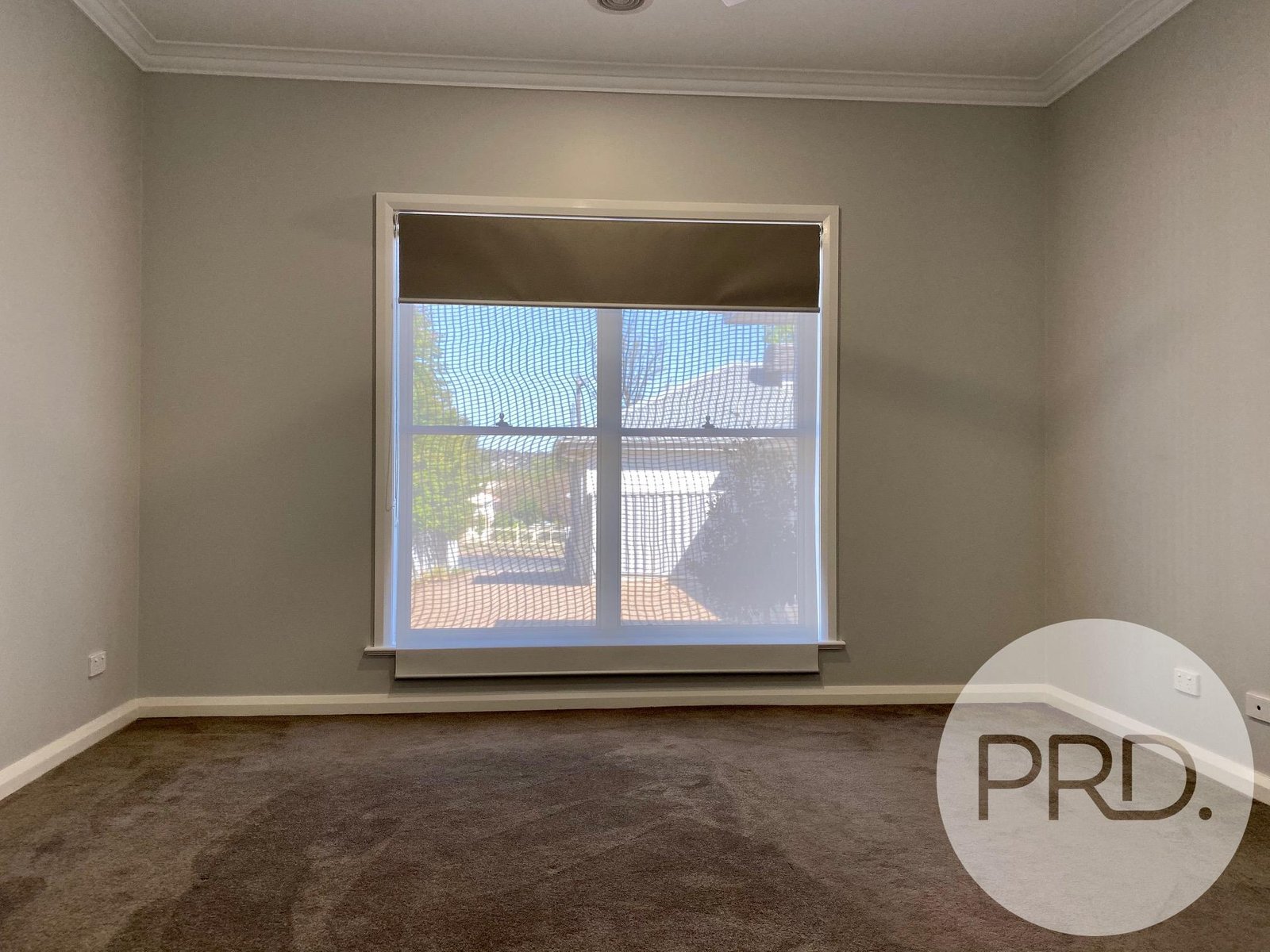 2/586 Schubach Street EAST ALBURY 9