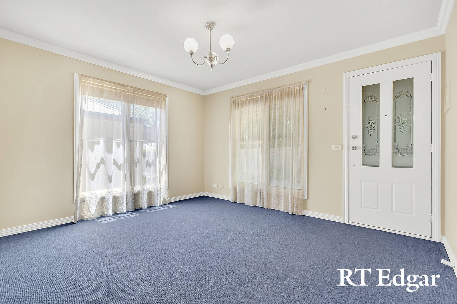 Real Estate and Property in 2/58a Urquhart Street, Woodend, VIC