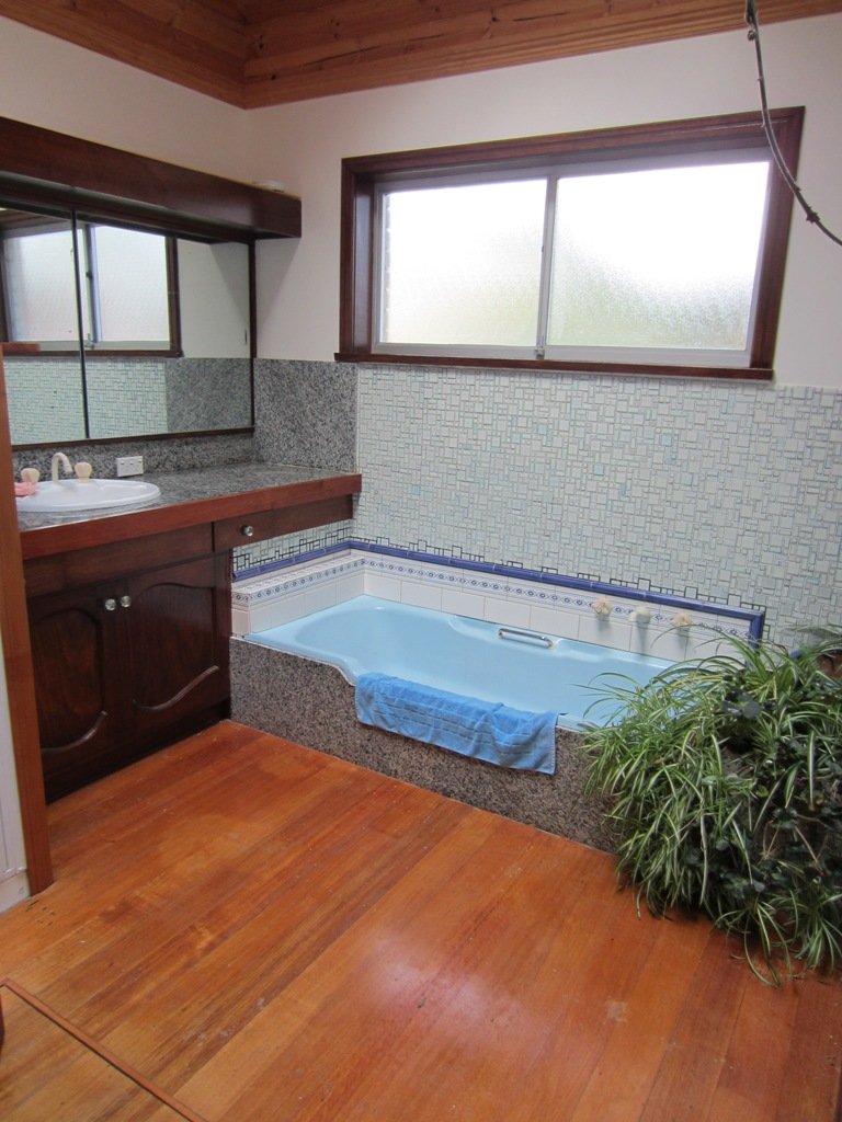 259 Carella Street HOWRAH 7