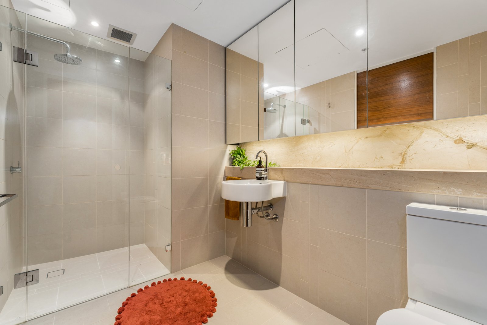 Real Estate and Property in 2/59 Darling Street, South Yarra, VIC