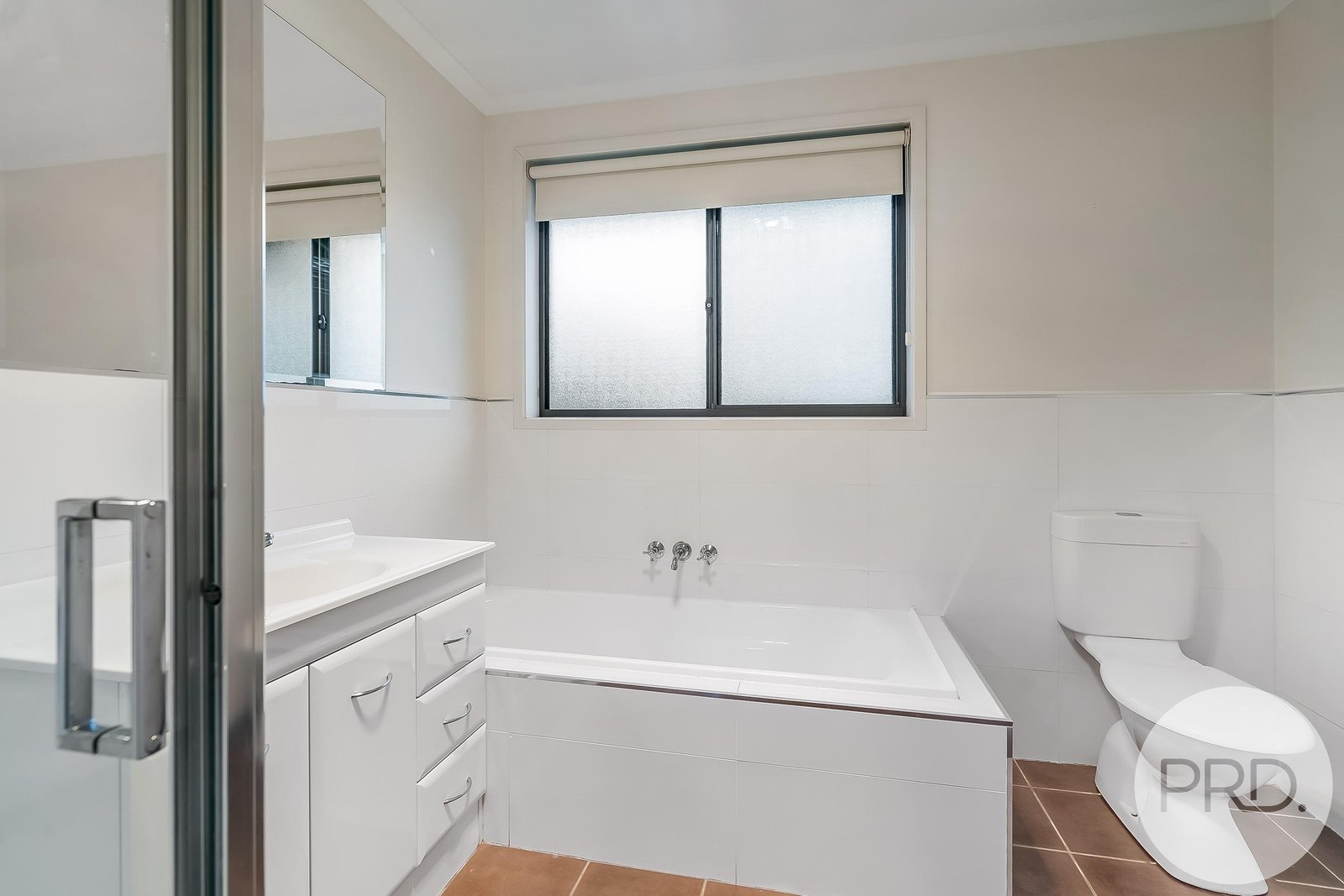 2/59 Drysdale Avenue KINGSTON 8