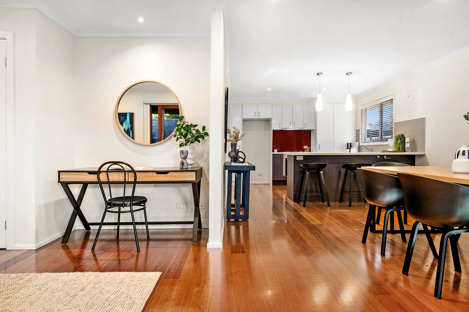 Gallery: 2/59 Ella Grove