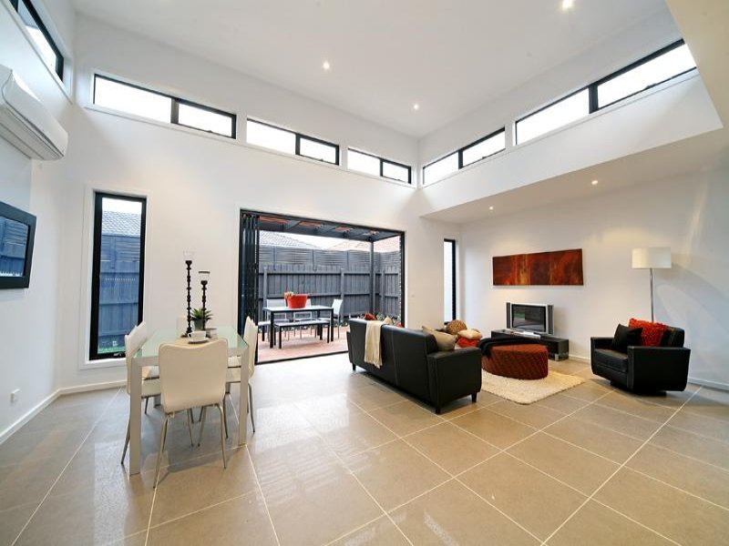 Gallery: 2/59 Mortimore Street
