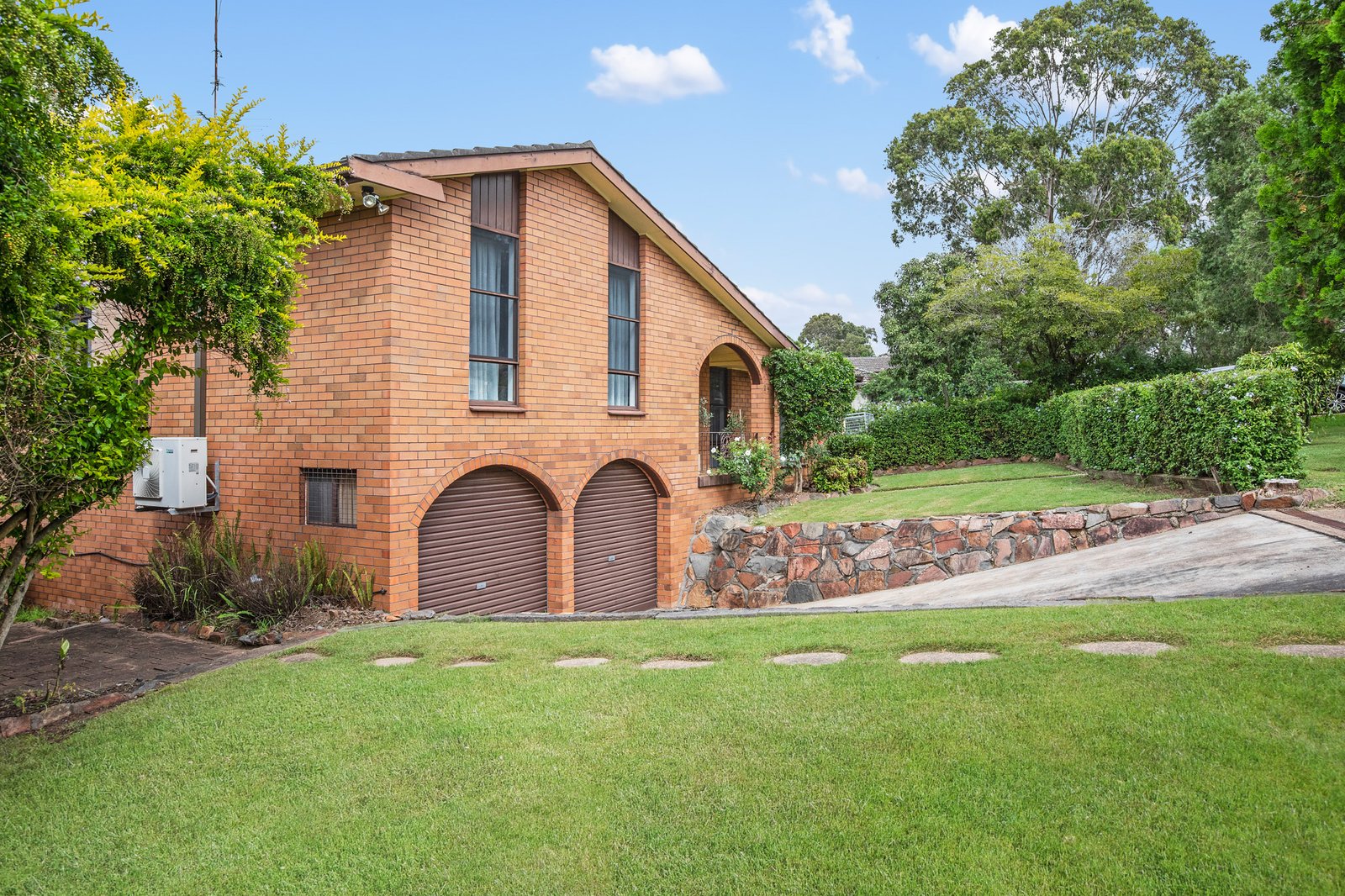 259 Paterson Road BOLWARRA HEIGHTS 2