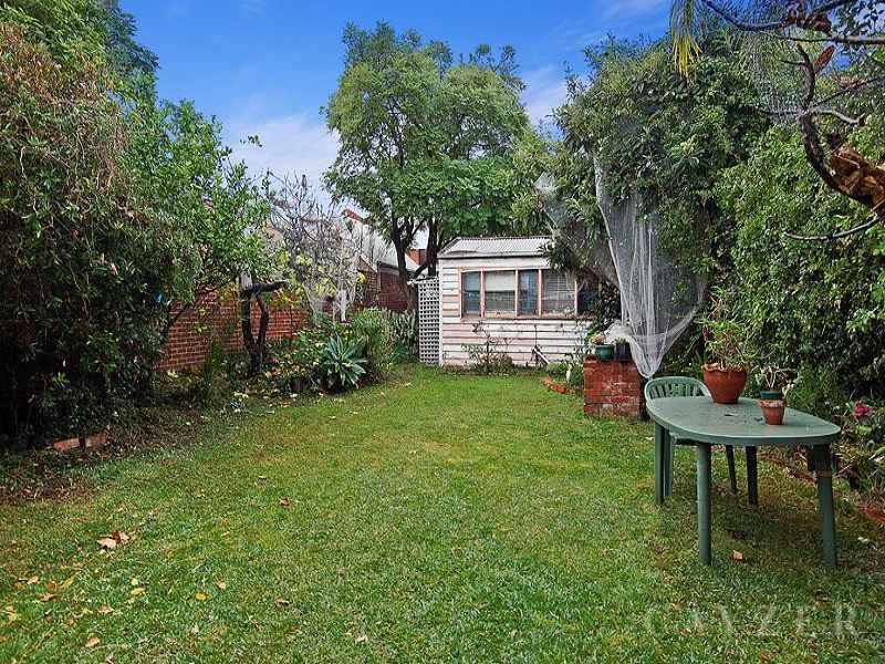 Gallery: 259 Richardson Street