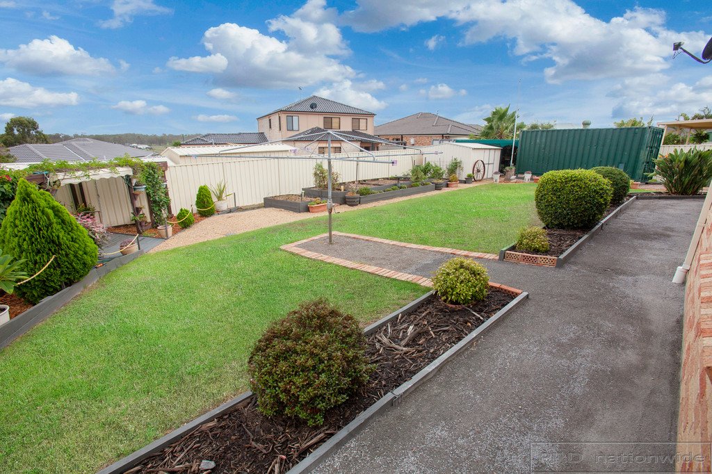 259 Somerset Dr  THORNTON 5