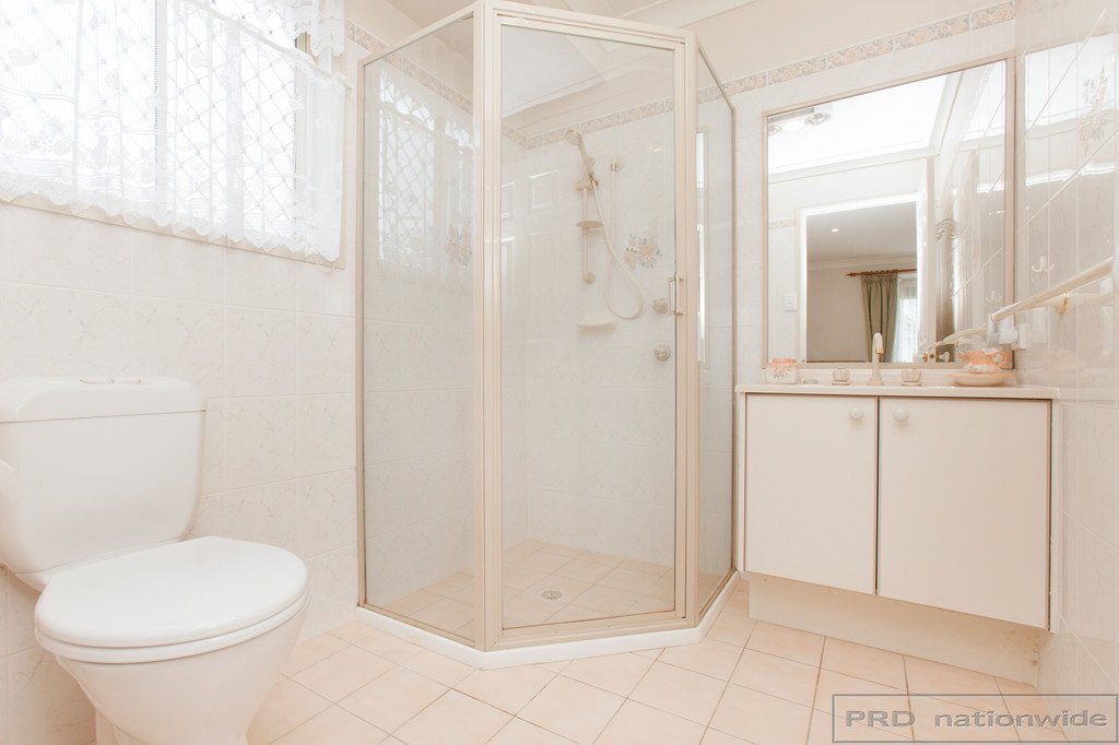 259 Somerset Dr  THORNTON 19