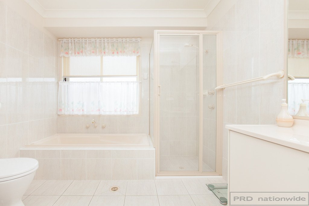 259 Somerset Dr  THORNTON 21