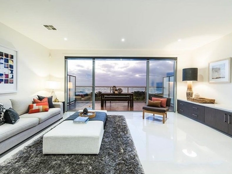 Gallery: 2/599A Nepean Highway