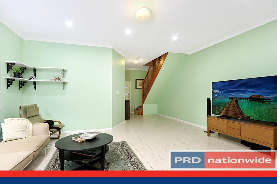 25A Barry Avenue MORTDALE 2