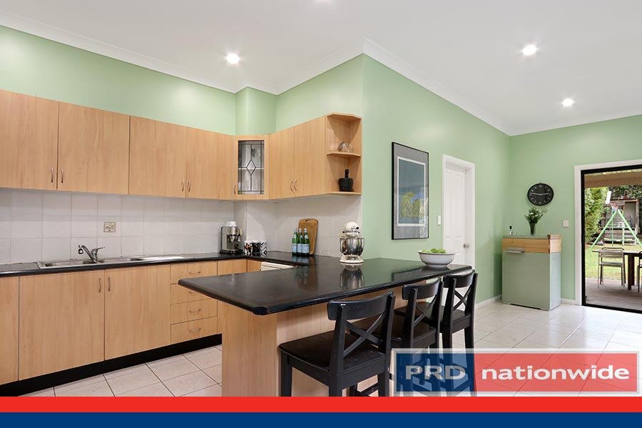 25A Barry Avenue MORTDALE 4