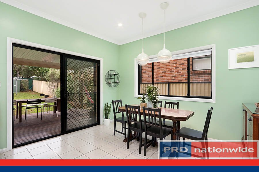 25A Barry Avenue MORTDALE 5