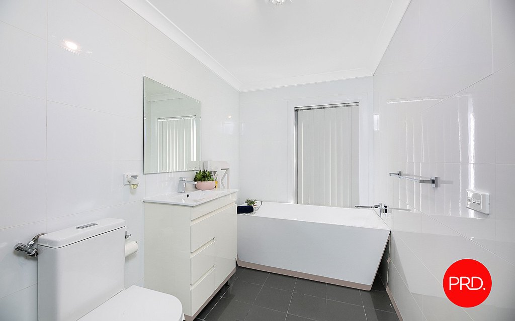 25A Brenda Street INGLEBURN 12