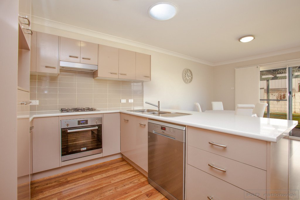 25A Carnarvon Circuit EAST MAITLAND 5