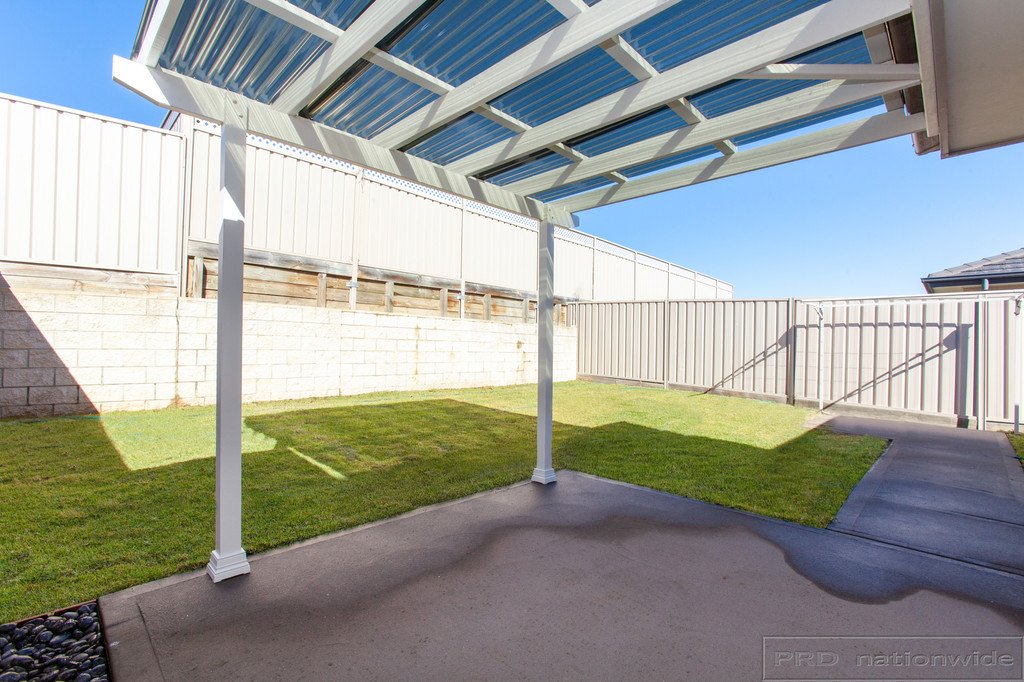 25A Carnarvon Circuit EAST MAITLAND 7