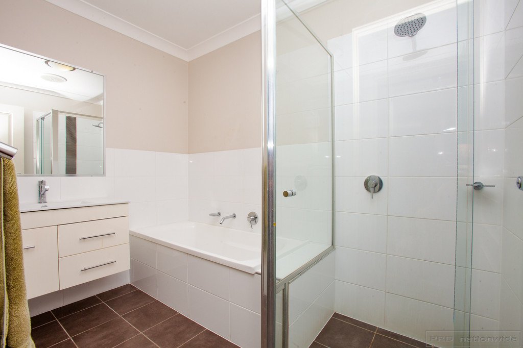 25A Carnarvon Circuit EAST MAITLAND 13