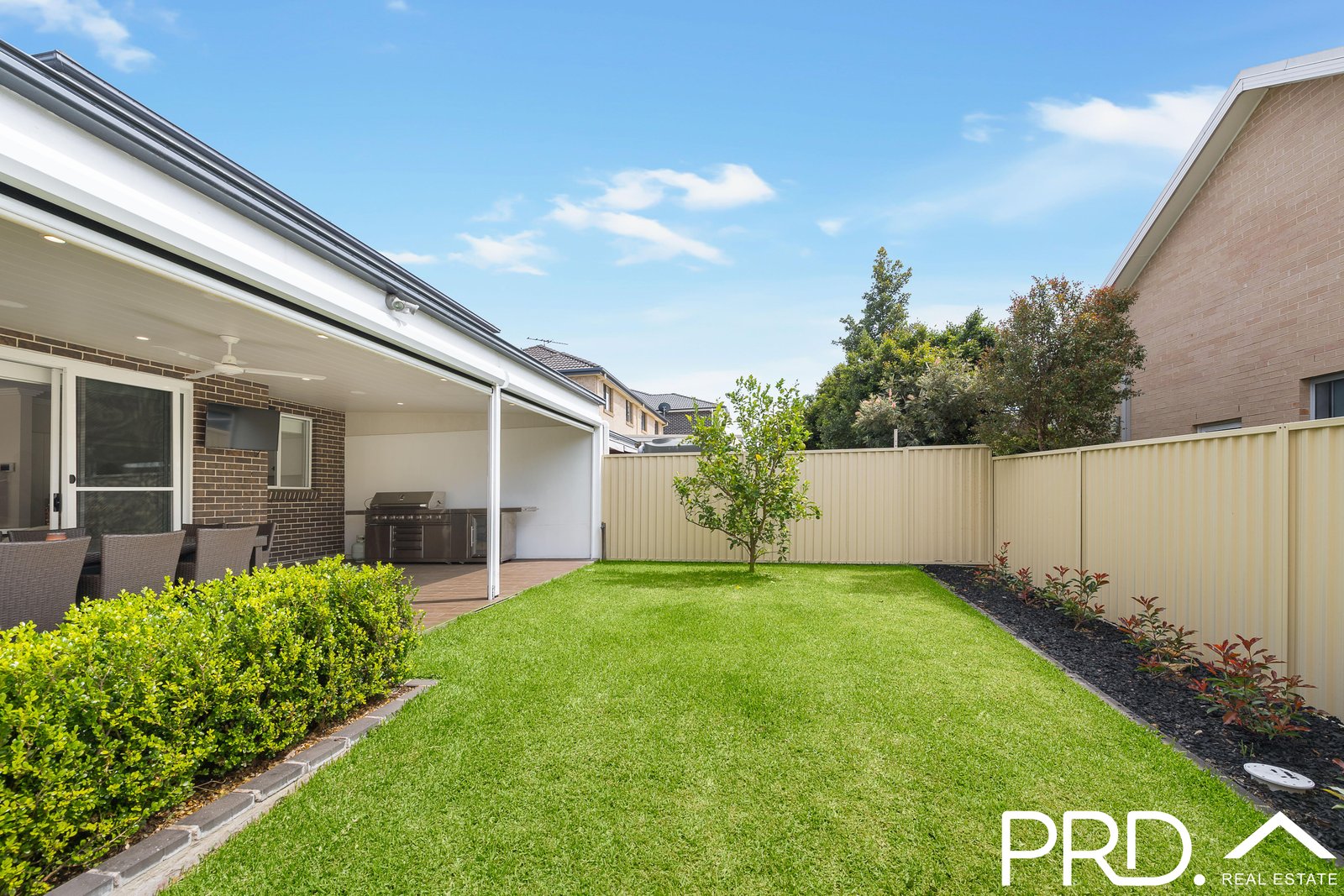 25a Eileen Street PICNIC POINT 7
