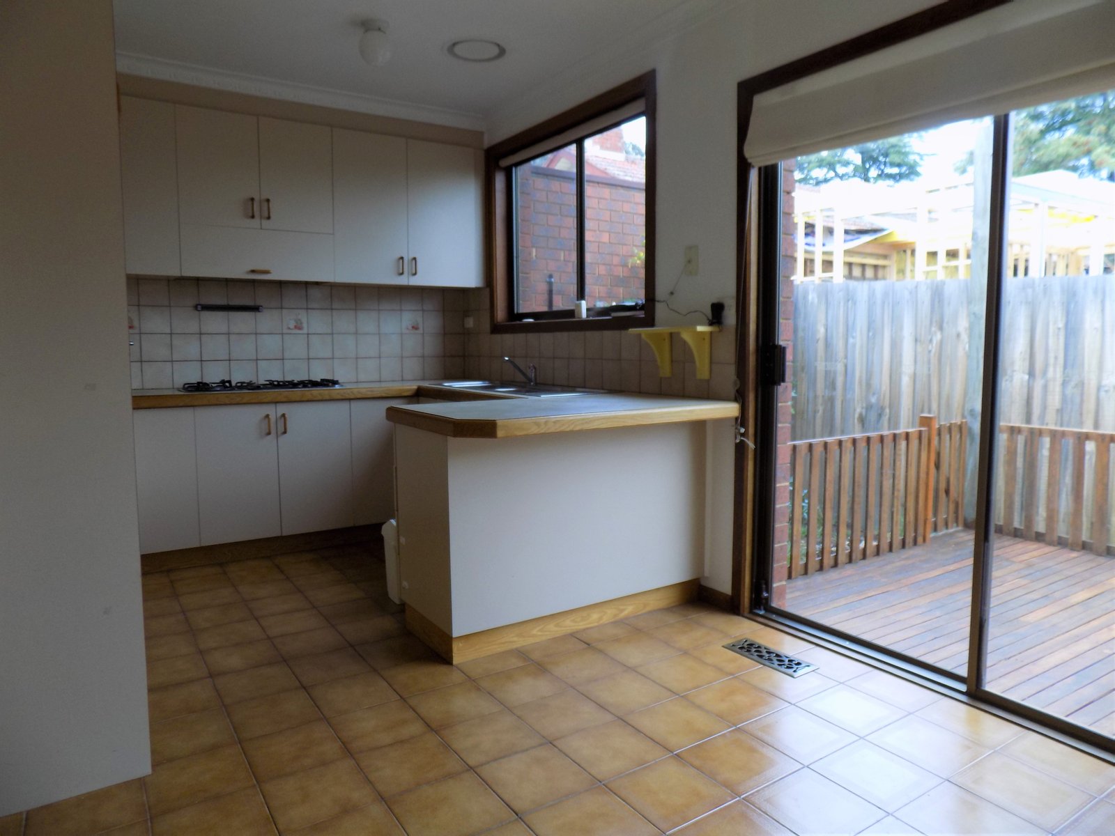 Gallery: 2/5A Jordan Street