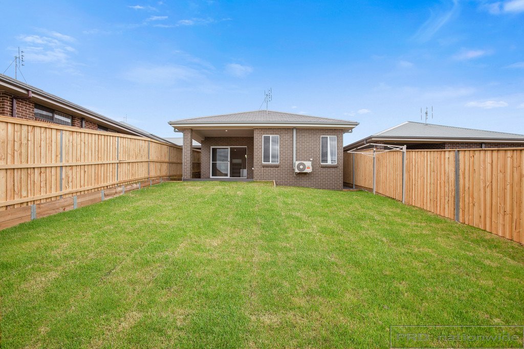 25a Lagoon Avenue BOLWARRA HEIGHTS 11