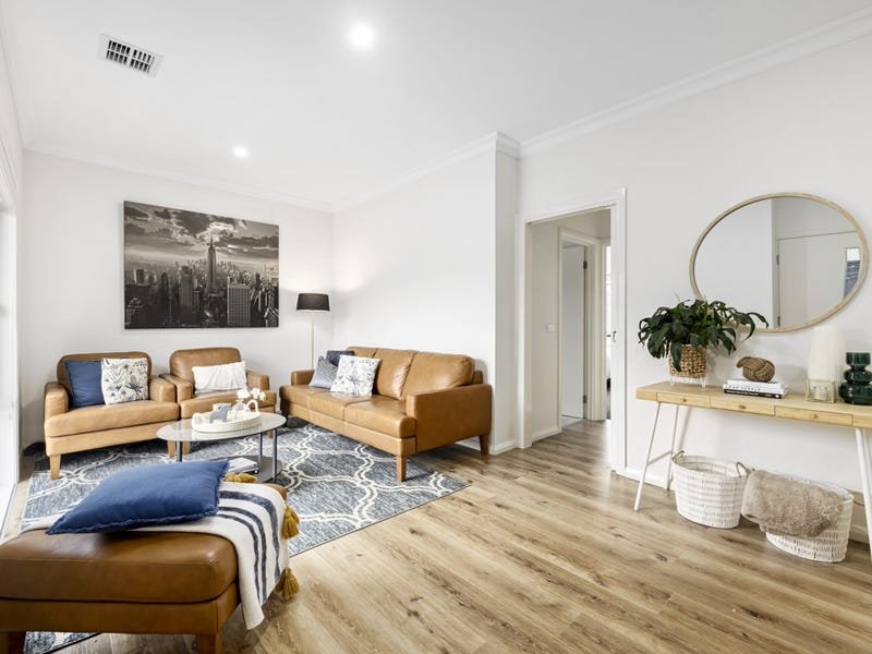 Real Estate and Property in 25A Sevenoaks Avenue, Croydon, VIC